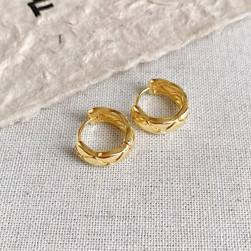 Wholesale water drop hoop light luxury high-end new plain hoop unique earrings