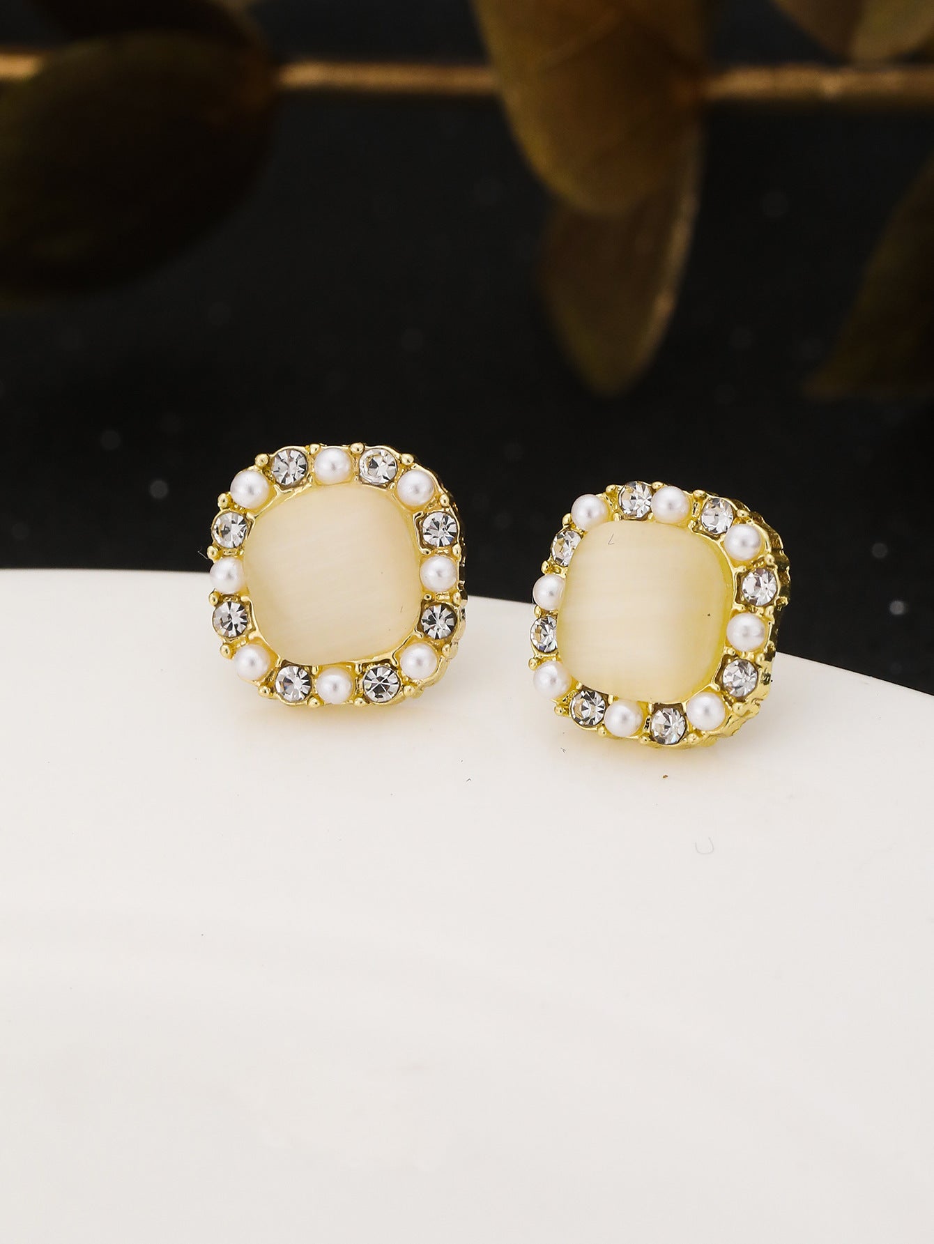 Wholesale Square Candy Cat Eye Stone with Diamond and Pearl Earrings