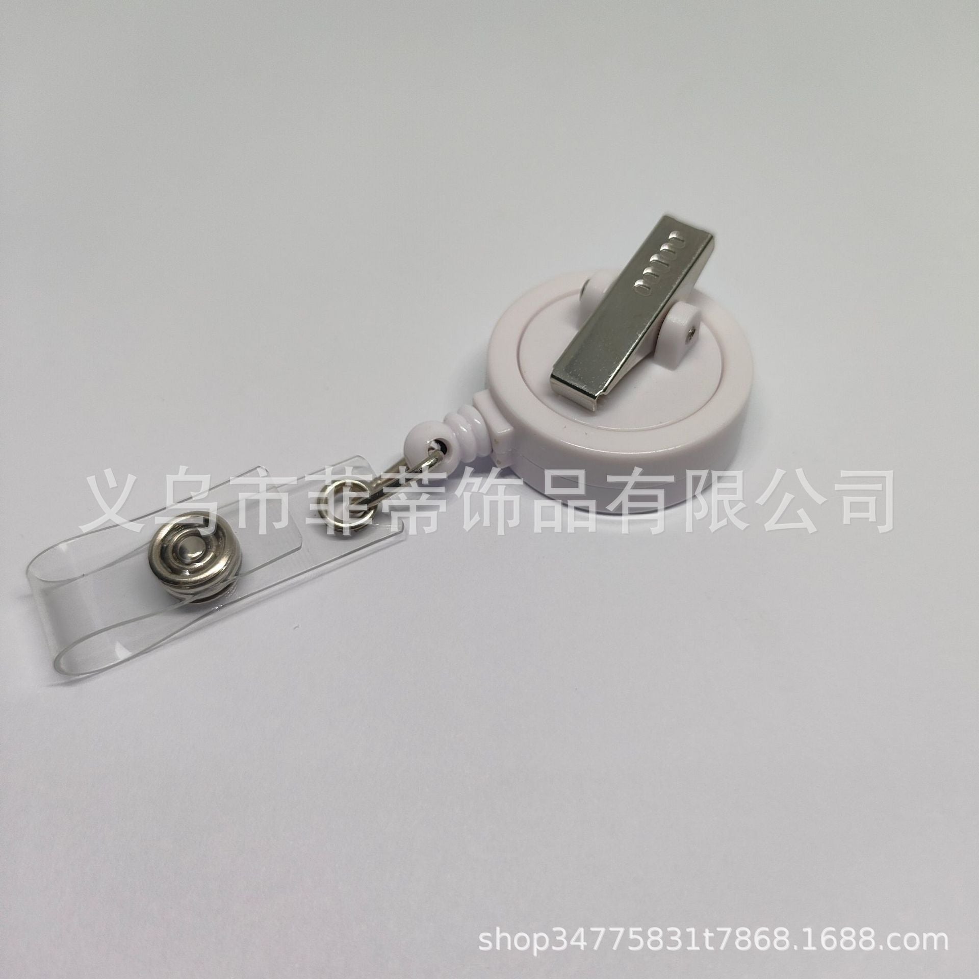 Wholesale Transparent & UnTransparent color Alligator Clip Easy-Pull Buckle Badge Reels Keychains