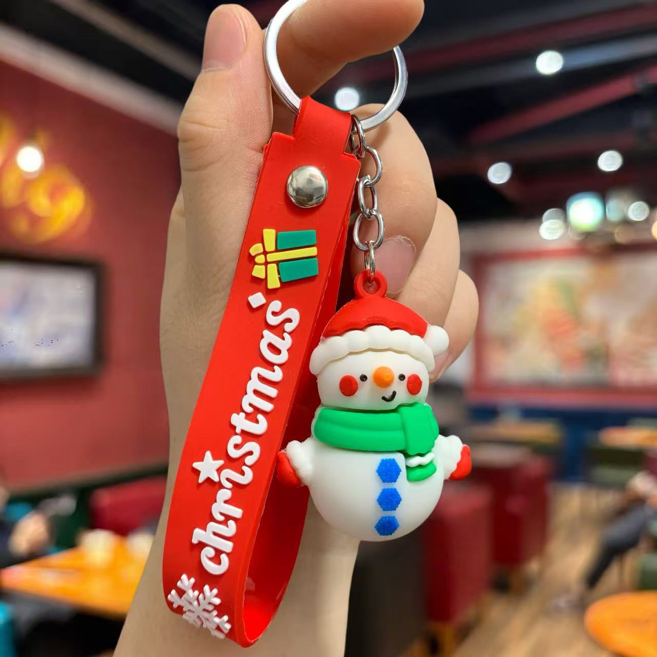 Wholesale Christmas keychain  gift pendant  Keychains