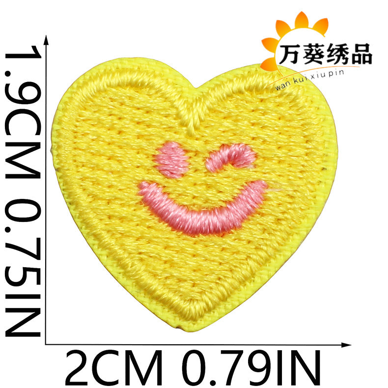 Wholesale Cute Heart Fruit Embroidered Patches Small Polyester Thread Sew On Clothing Appliques DIY Bag Charm Gift Accessory
