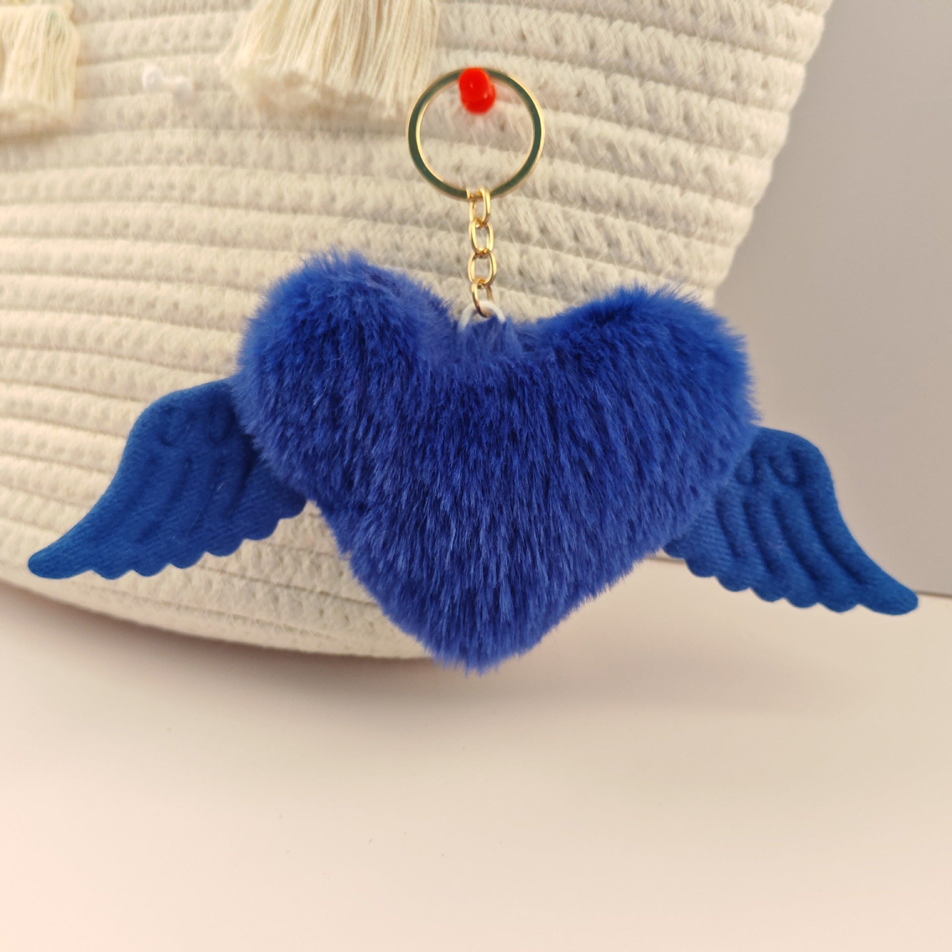 Wholesale Heart wings fur ball keychain