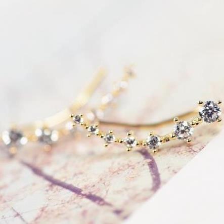 Wholesale Alloy Row of 7-diamond Inlaid Rhinestone Earrings