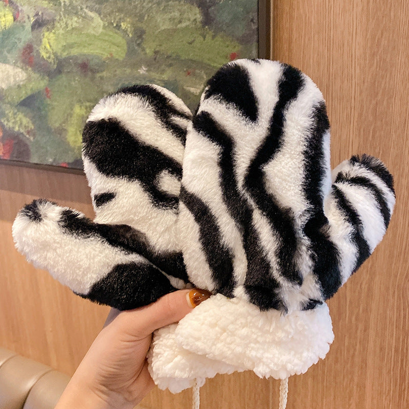 Wholesale Warm Thickened Plush Zebra Print Cow Print Gloves