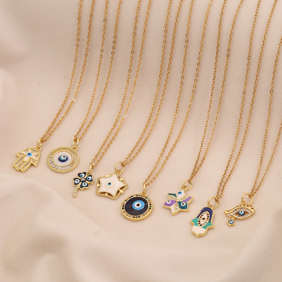 Wholesale Devil' s Eye Necklace Stainless Steel Clavicle Chain
