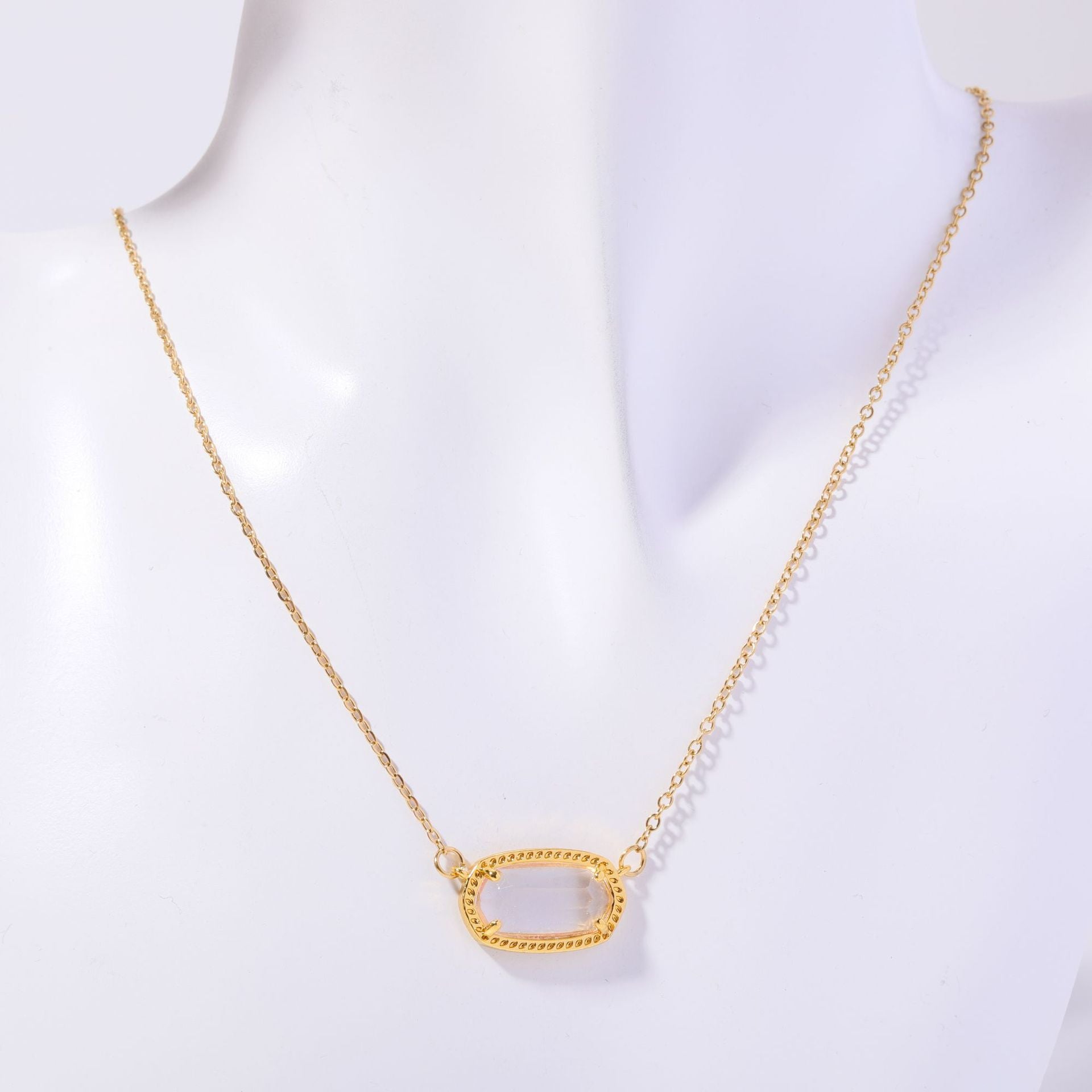 Wholesale January Birthstone Crystal Pendant Necklace Geometric Copper Chain Boutique Resale Jewelry Accessory