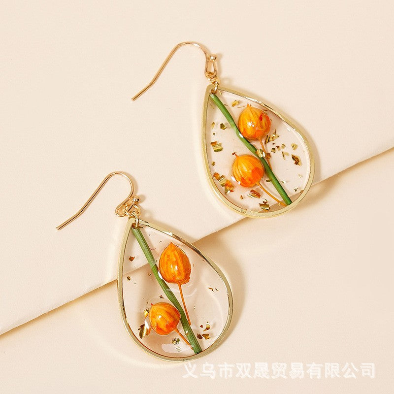 Wholesale Epoxy Leaf Eternal Red Dried Flower Earrings