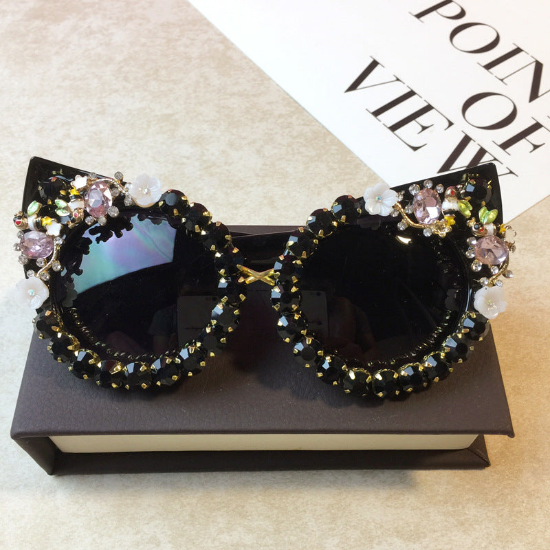 Wholesale Flower Metal Diamond Exaggerated Cat Eye Sunglasses