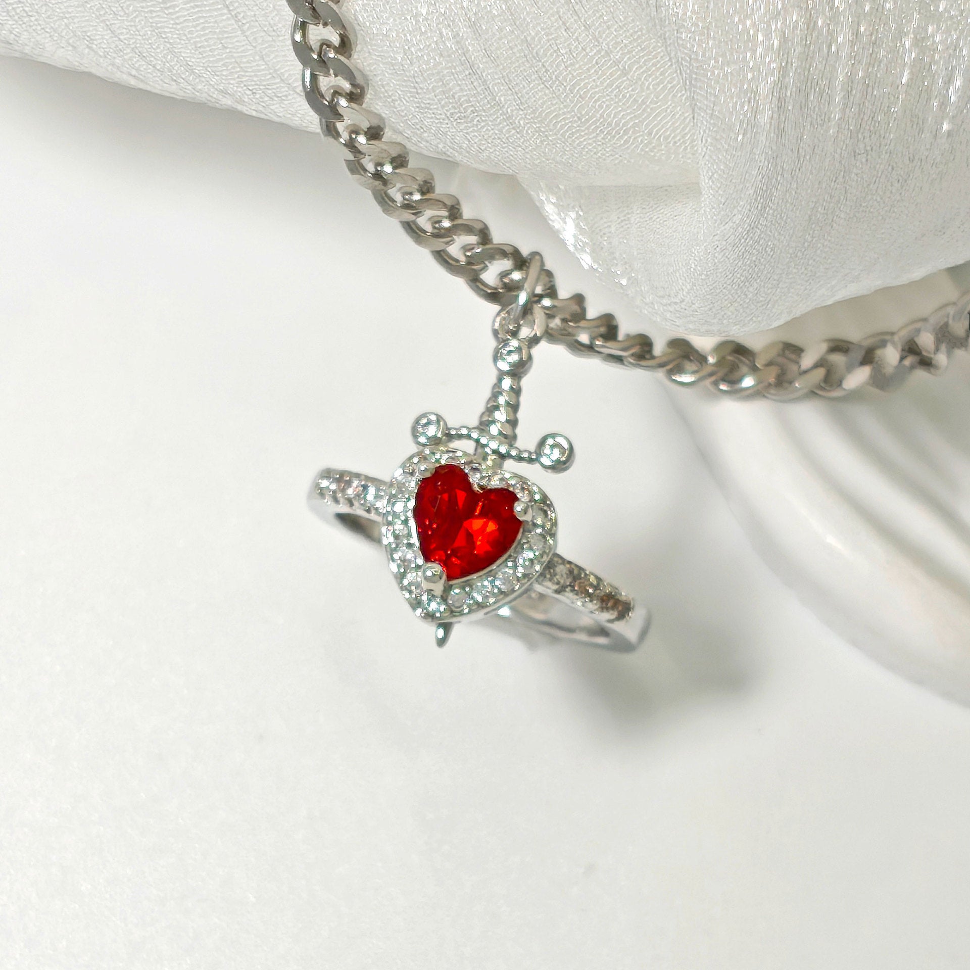 Wholesale One Arrow Piercing Heart Valentine' s Day Love Sword Titanium Steel Necklace