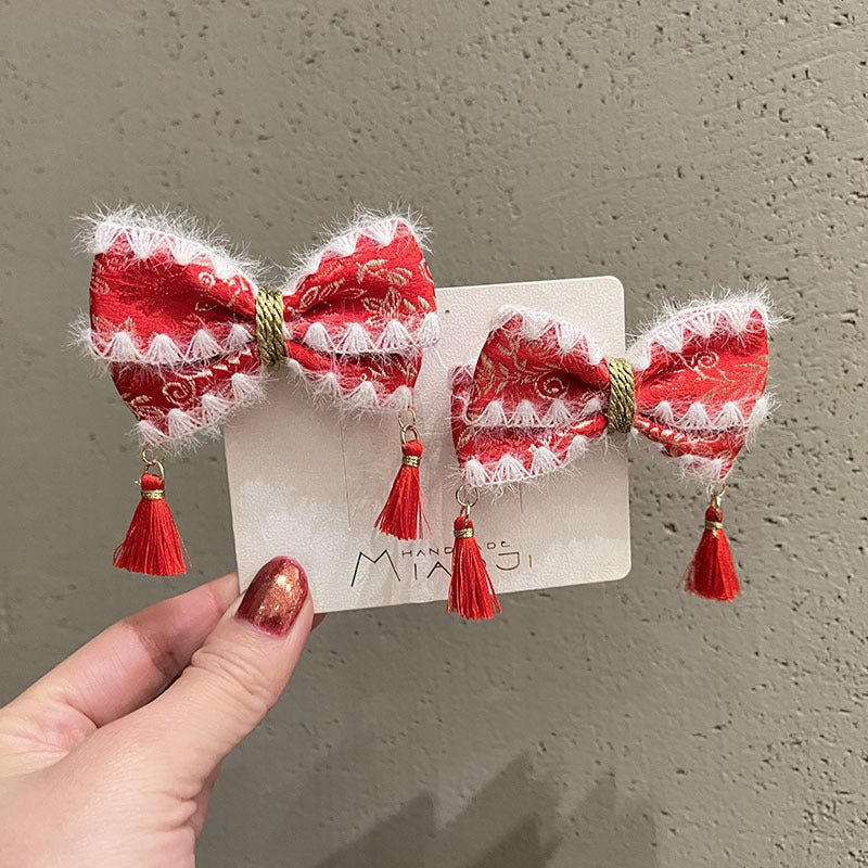 Wholesale Christmas Children's Fur Ball Pendant Bow Fabric Hairpin