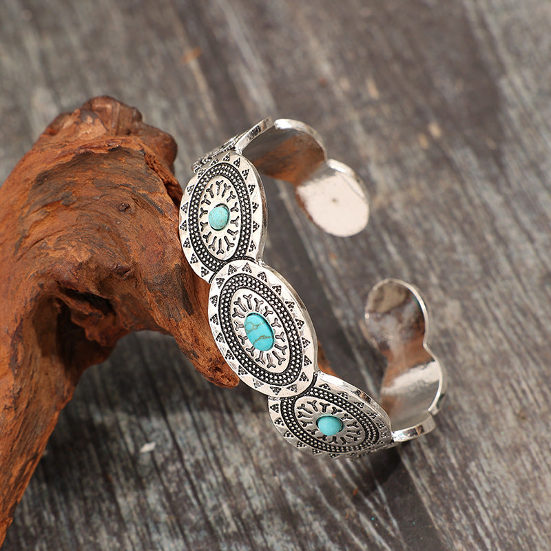 Wholesale Bohemian retro style oval inlaid synthetic turquoise open alloy bracelet