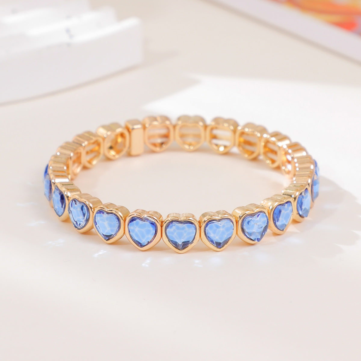 Wholesale Europe and the United States cross-border love glass diamond bracelet color heart bracelet ladies elastic bracelet fashion jewelry