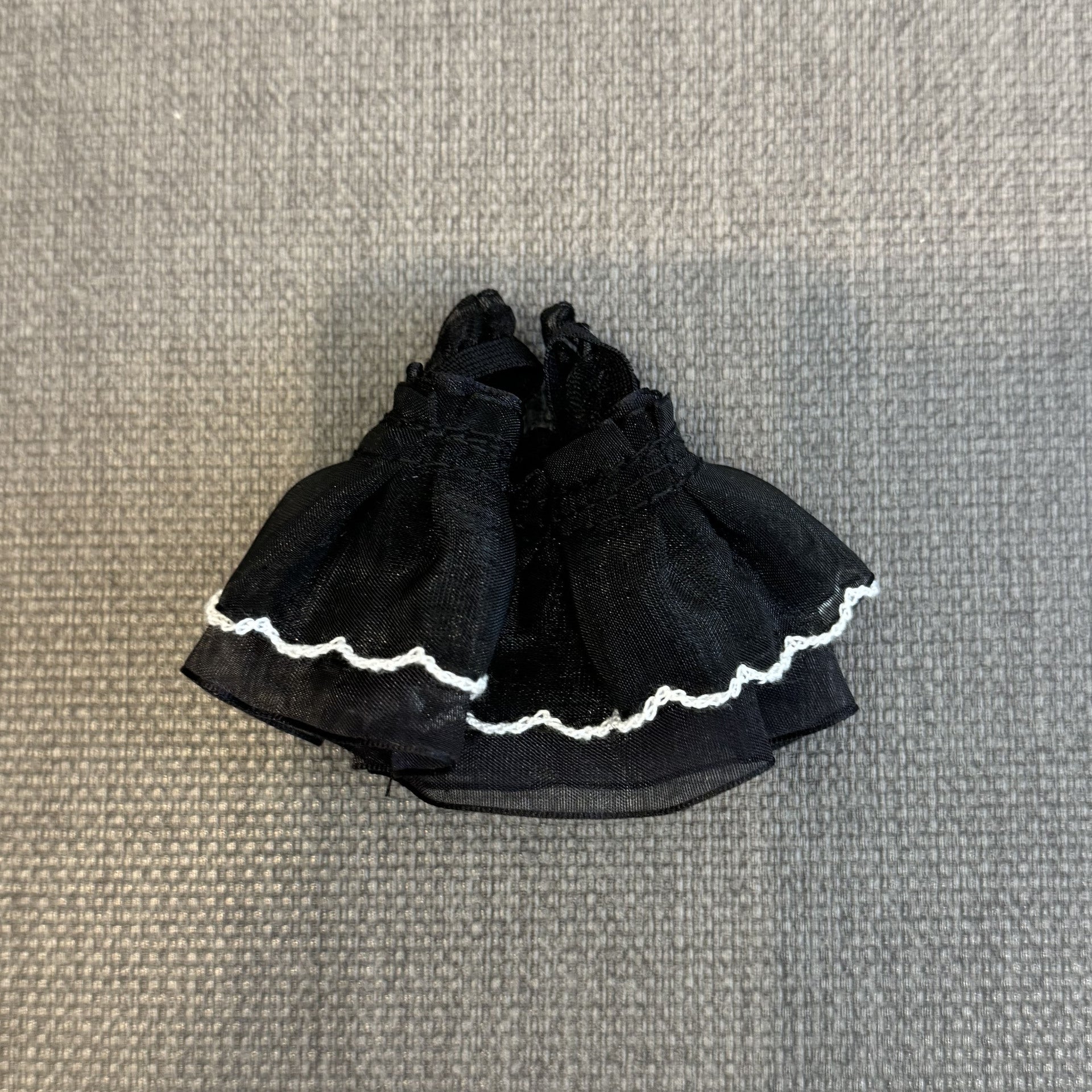 Wholesale 13cm Dress Doll Accessories