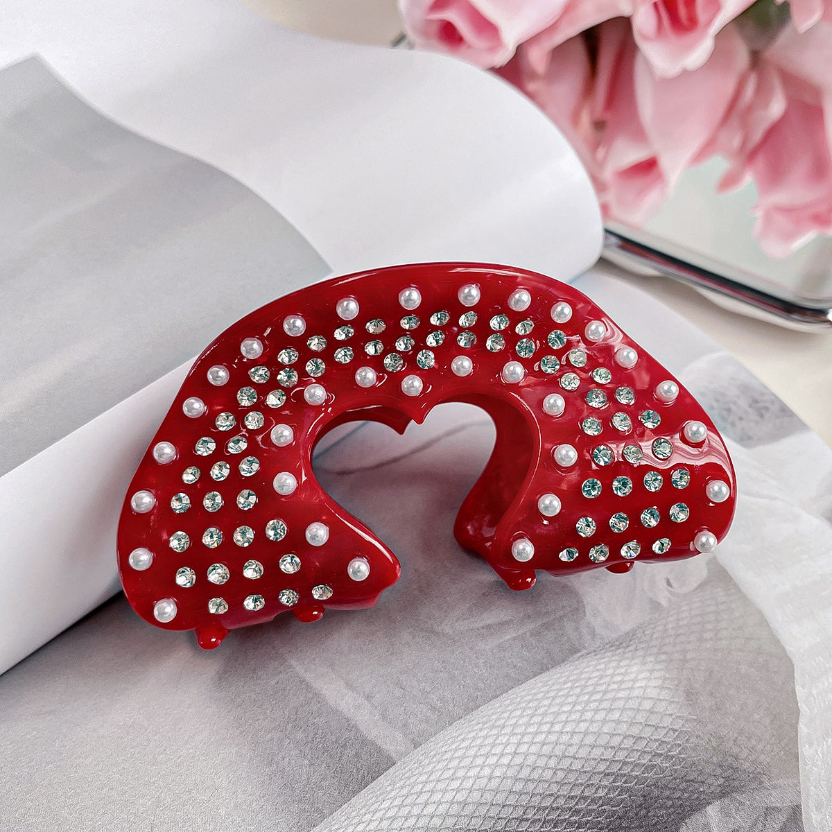 Wholesale Love Grab Clip Heavy Industry Diamond Hair Clip Light Luxury High-end Shark Clip Valentine's Day Hair Accessories Headwear