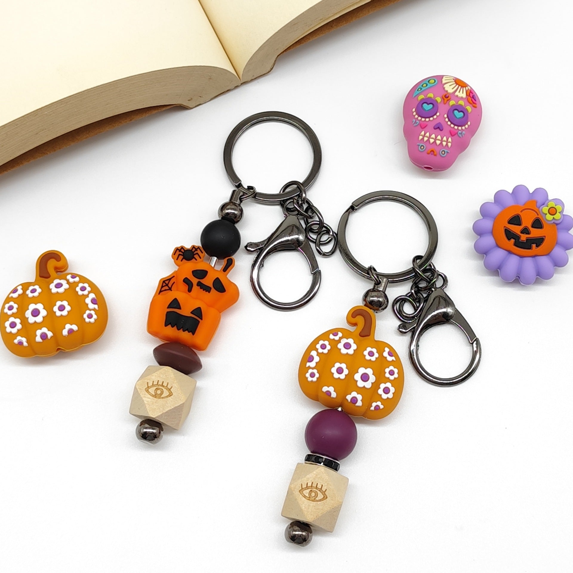 Wholesale Random 20pcs/pack Pumpkin Ghost Beads Christmas  Silicone 3D Focal Beads