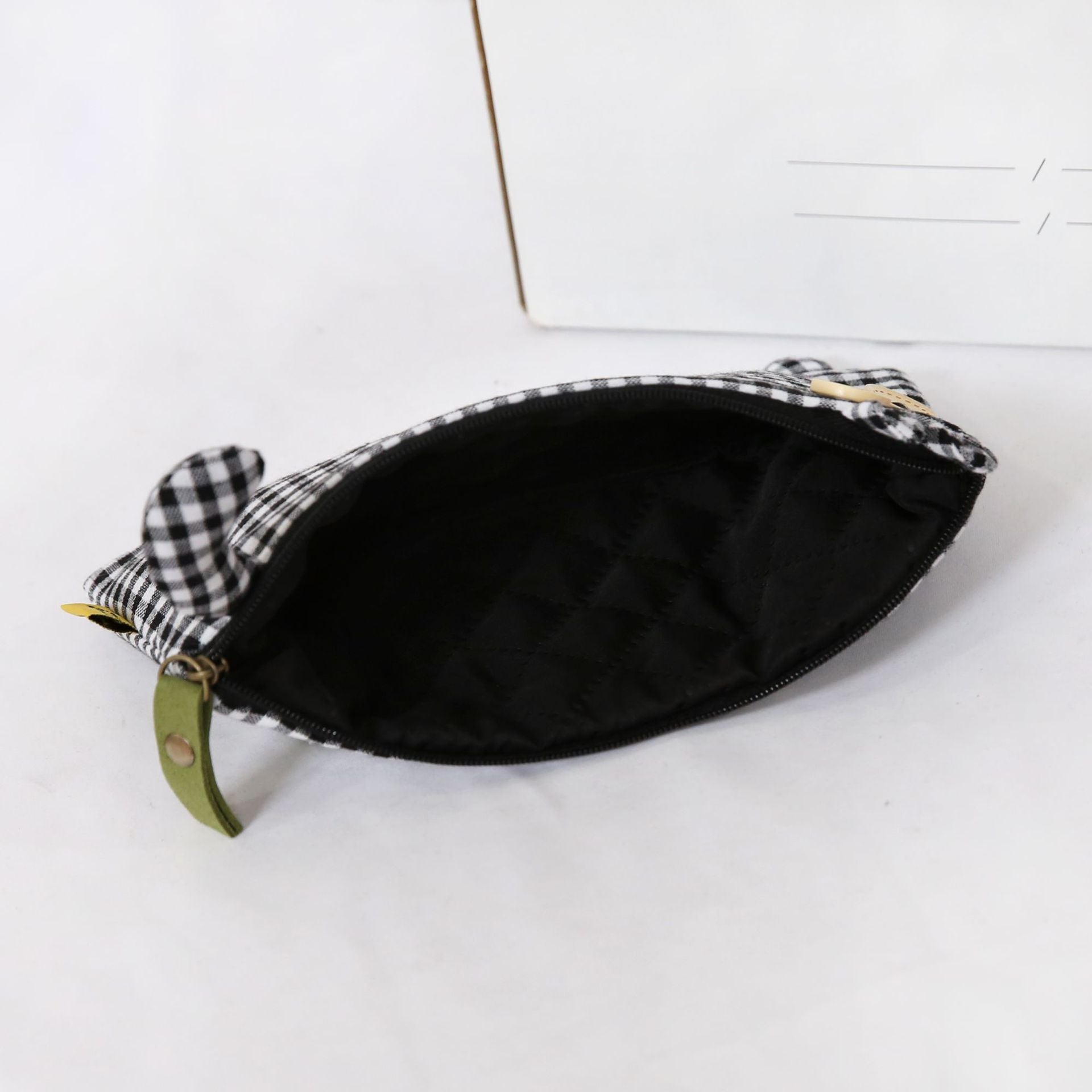 Wholesale New Plaid Cat Canvas Pencil Case