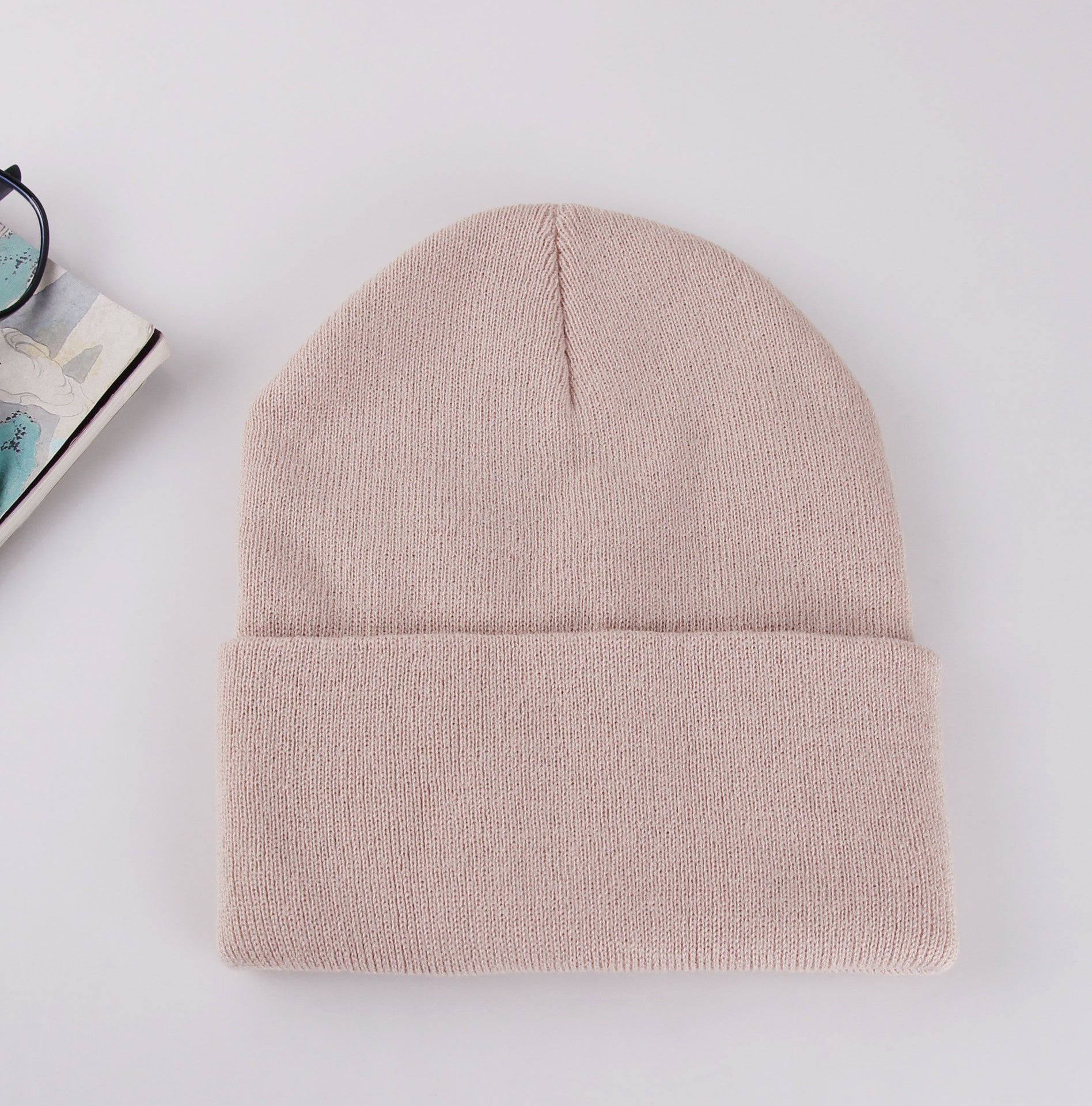 Wholesale Acrylic Rolled Edge Solid Color Knitted Hat Beanie