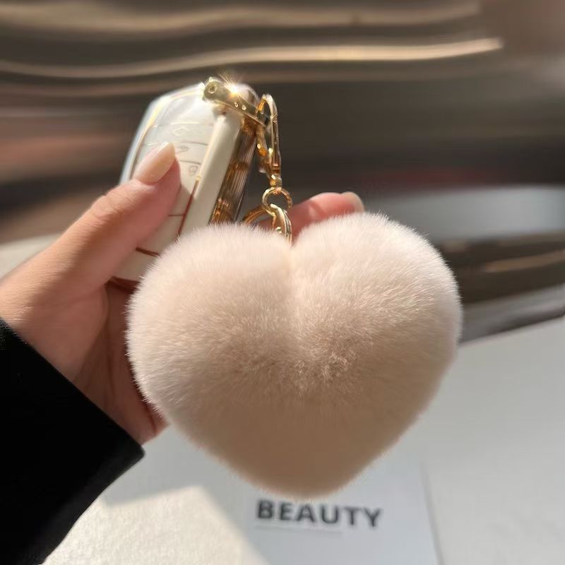 Wholesale Cute Heart shaped Hairball Pom Pom  Keychain