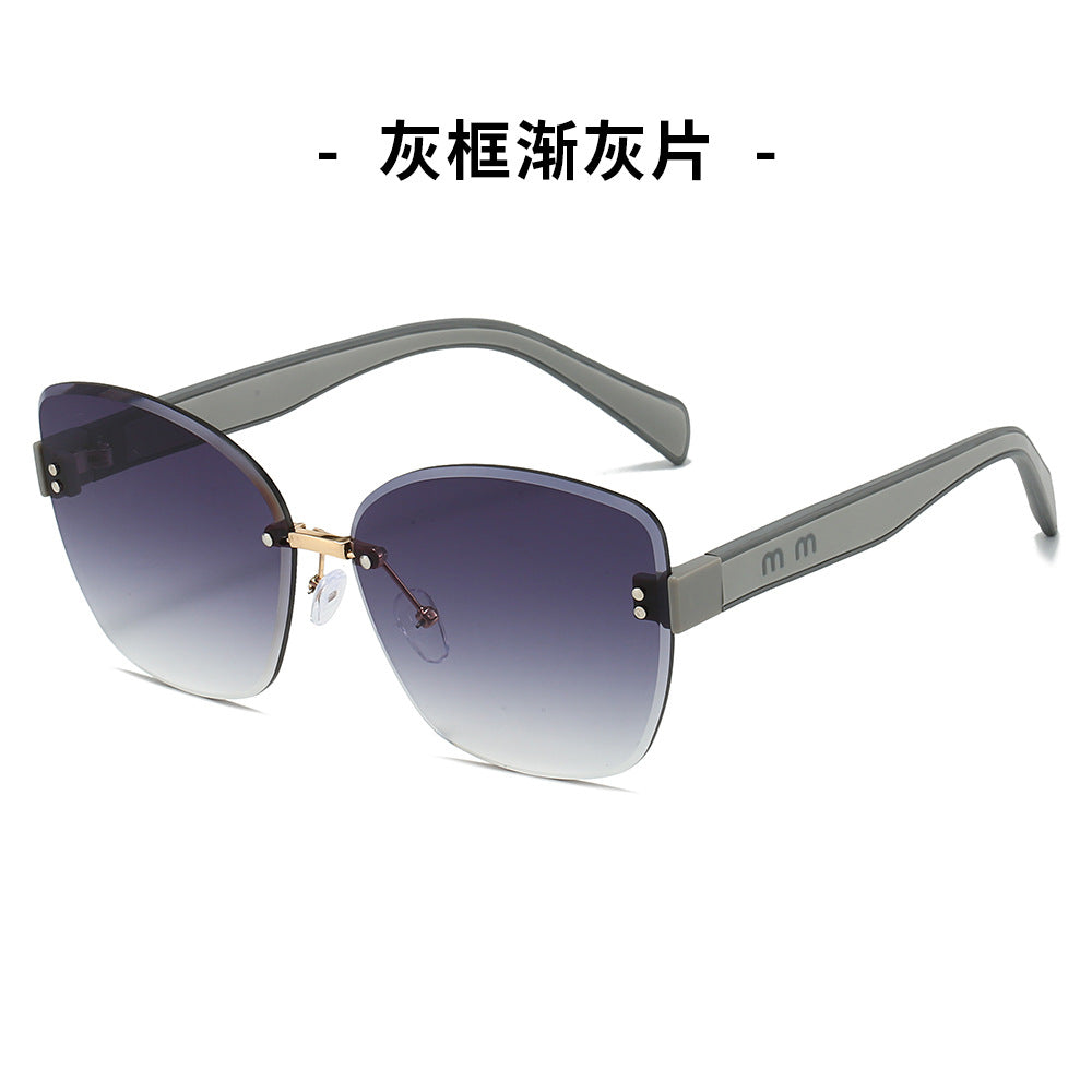 Wholesale Sunglasses for men and women,  personalized UV protection sunglasses,  decorative mirrors