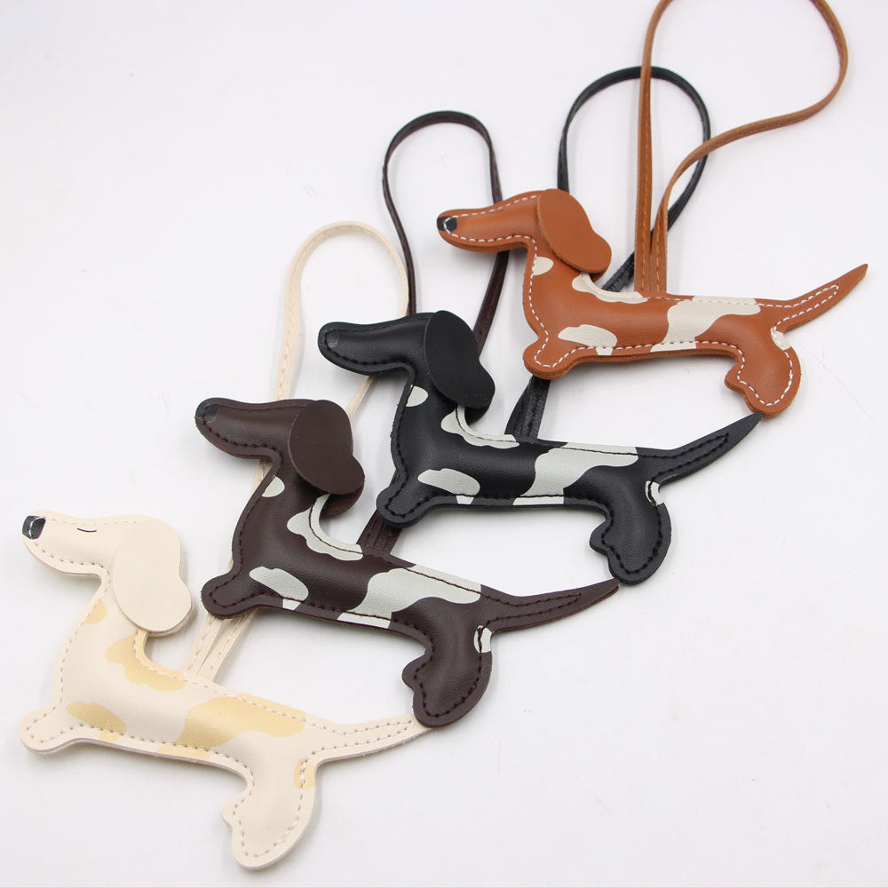 Wholesale Chic Double Sided Printed Dachshund Pendant Artificial Leather Bag Charm Keychain Accessory