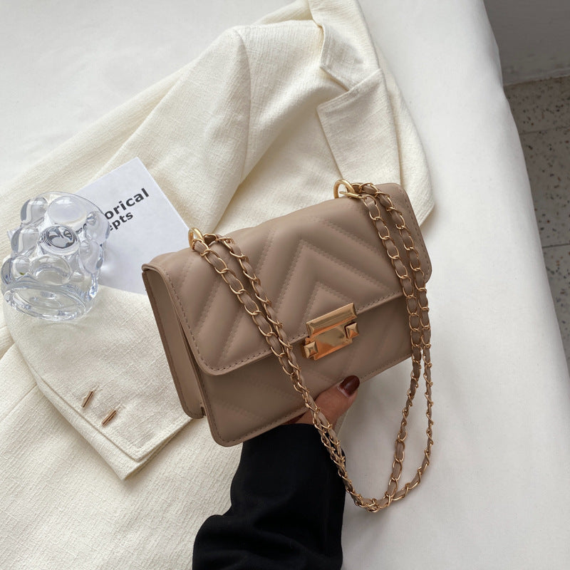 Wholesale Fashion Diamond Embroidery Crossbody Bag Chain Shoulder Small Square Bag
