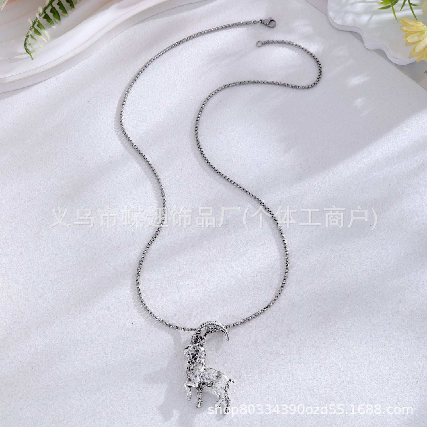 Wholesale Vintage Gothic Sheep Head Necklace