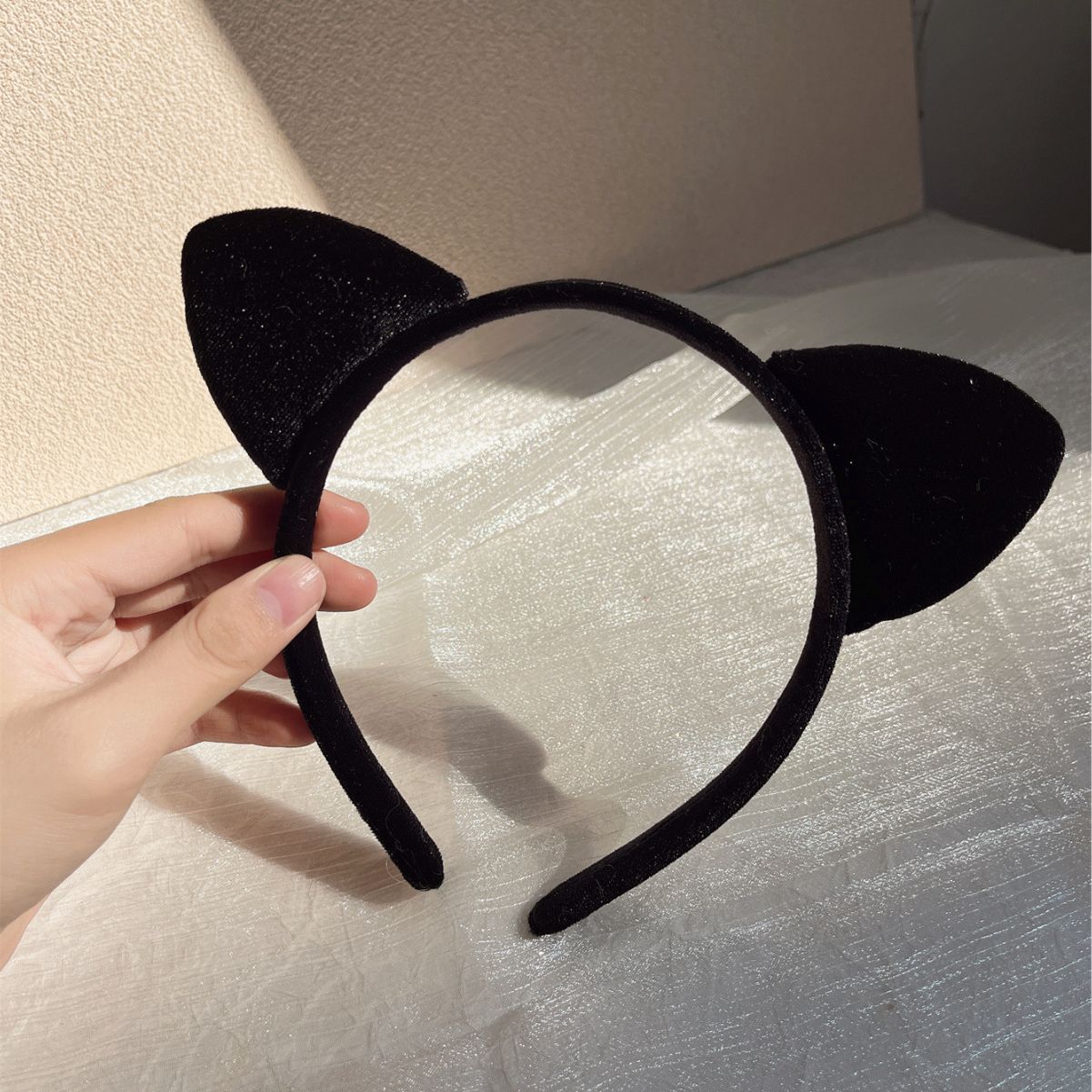 Wholesale Gold velvet plush leopard cat ear headband autumn and winter face washing headband cute girl hairpin headdress