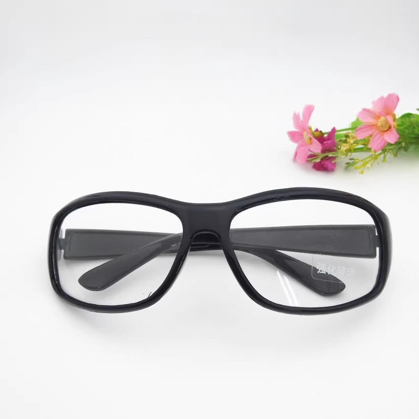 Wholesale Retro Square Frame Sunglasses Tempered Glass Lenses