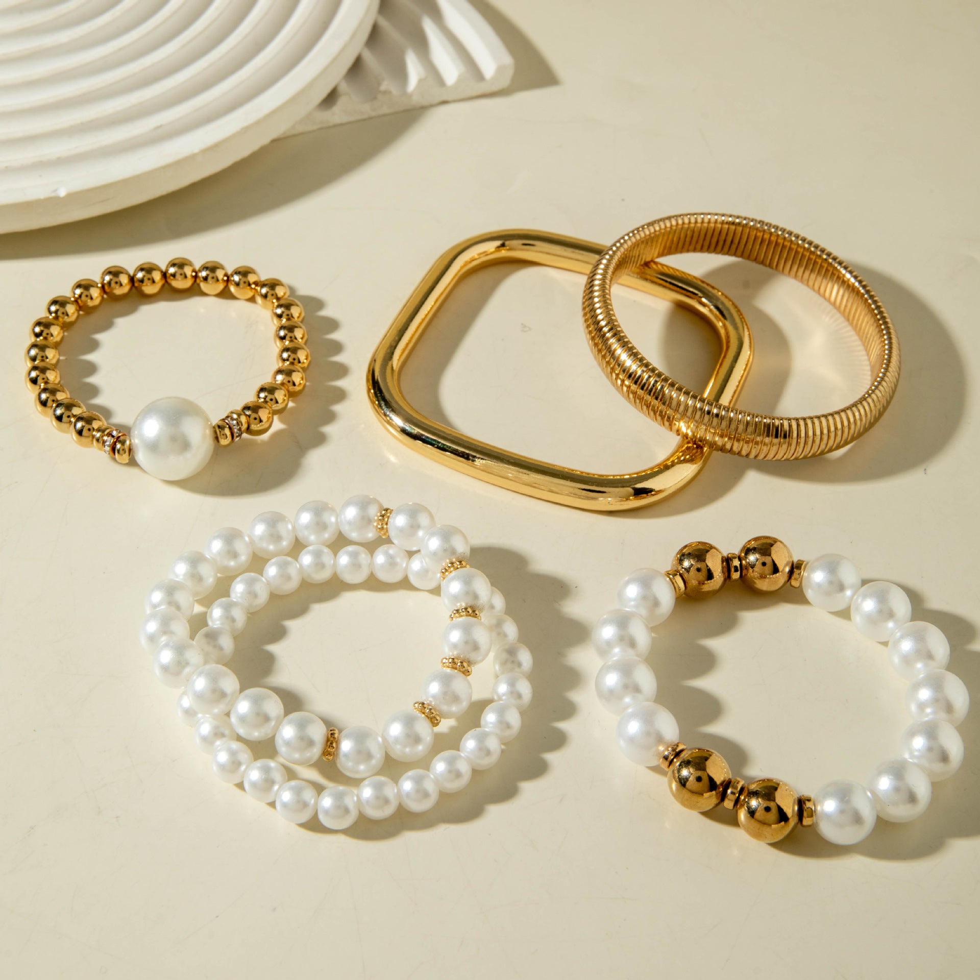 Wholesale Vintage Bracelet Layered With A Pearl Bracelet