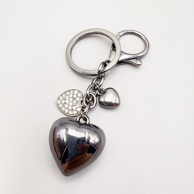 Wholesale Heart-shaped diamond keychains
