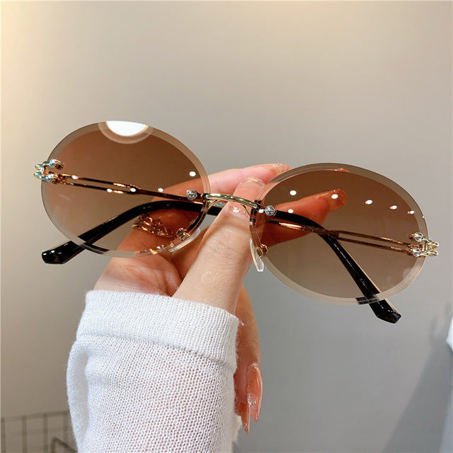 Wholesale Oval Internet celebrity gradient sunglasses