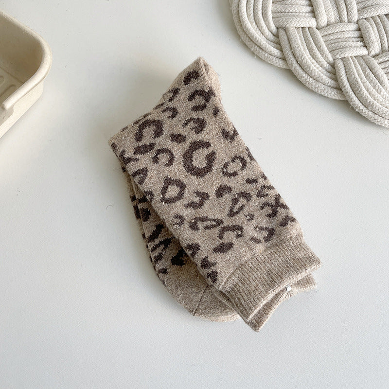 Wholesale Leopard Print Socks, Medium Tube Socks, Winter Warm Wool Socks