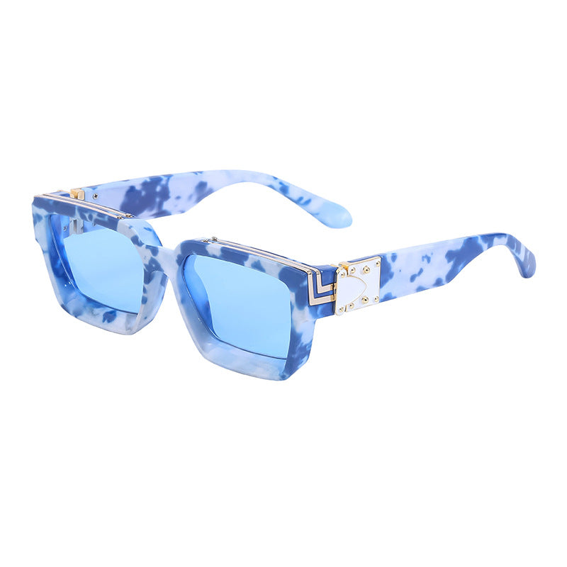 Wholesale Fashion Square Frame Sunglasses