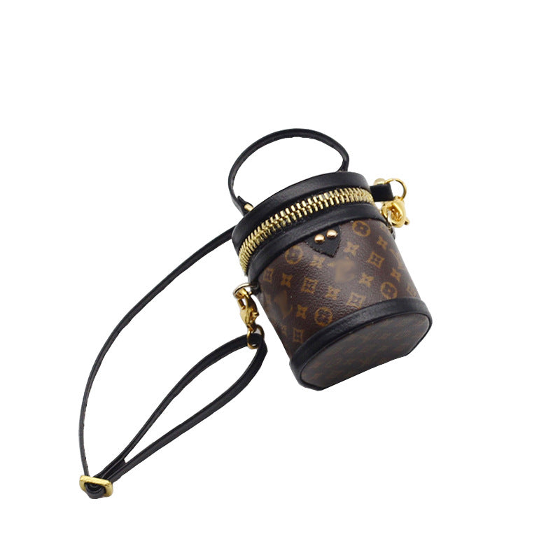 Wholesale Doll Fashion Strawberry Bag Doll Clothes Accessories