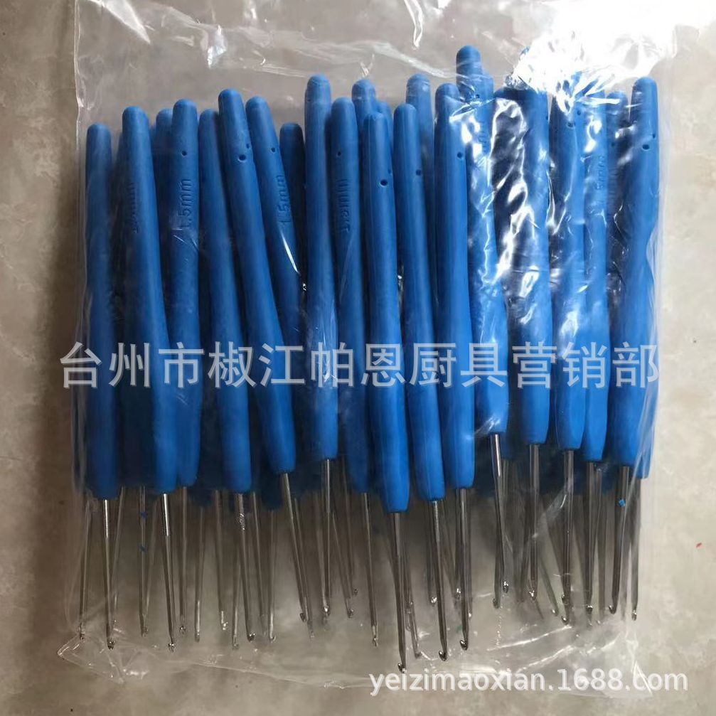 Wholesale 10pcs  TPR Soft Handle Aluminum Crochet Hook Set Colorful Lace Hook Fine Crochet Hook