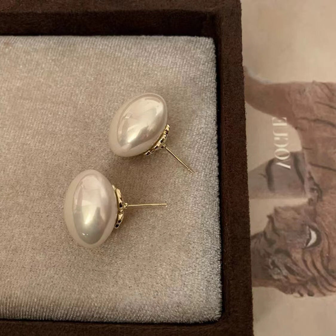 Wholesale Half Round Pearl Alloy Earrings