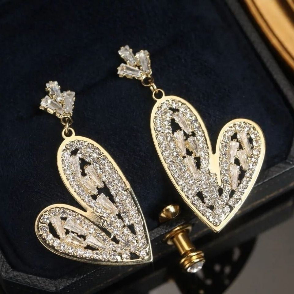 Wholesale Needle Elegant Love Heart Full Drill Crystal Earrings Fashionable High-end Feel Jewelry Accessories