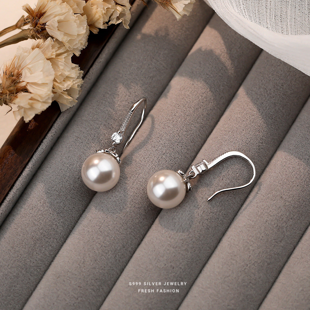 Wholesale Sparkling pearl earrings