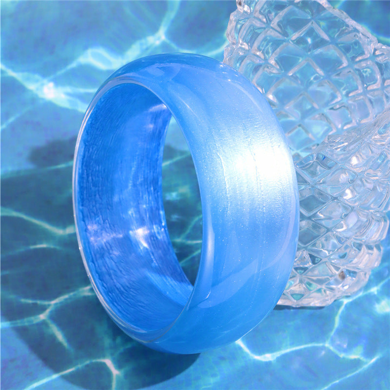 Wholesale Round Colorful Acrylic Bracelet Irregular Casual Round Jelly Color Resin Bracelet