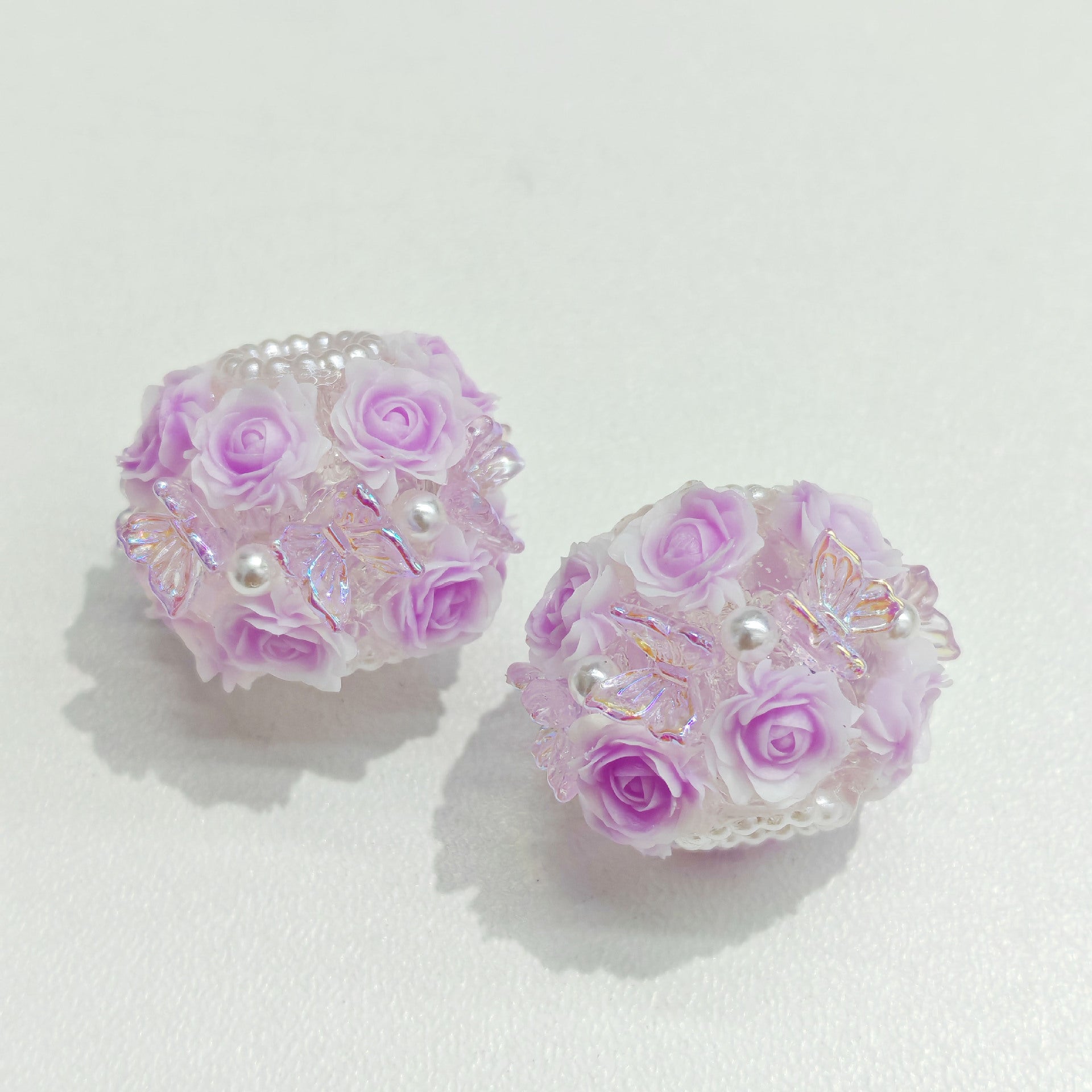 Wholesale 30pcs Rose flower ball with pearls and butterfly Acrylic Beads