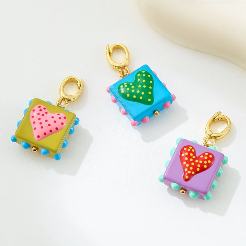 Wholesale Dopamine-colored wave center-shaped glass jewelry  Pendant Charms