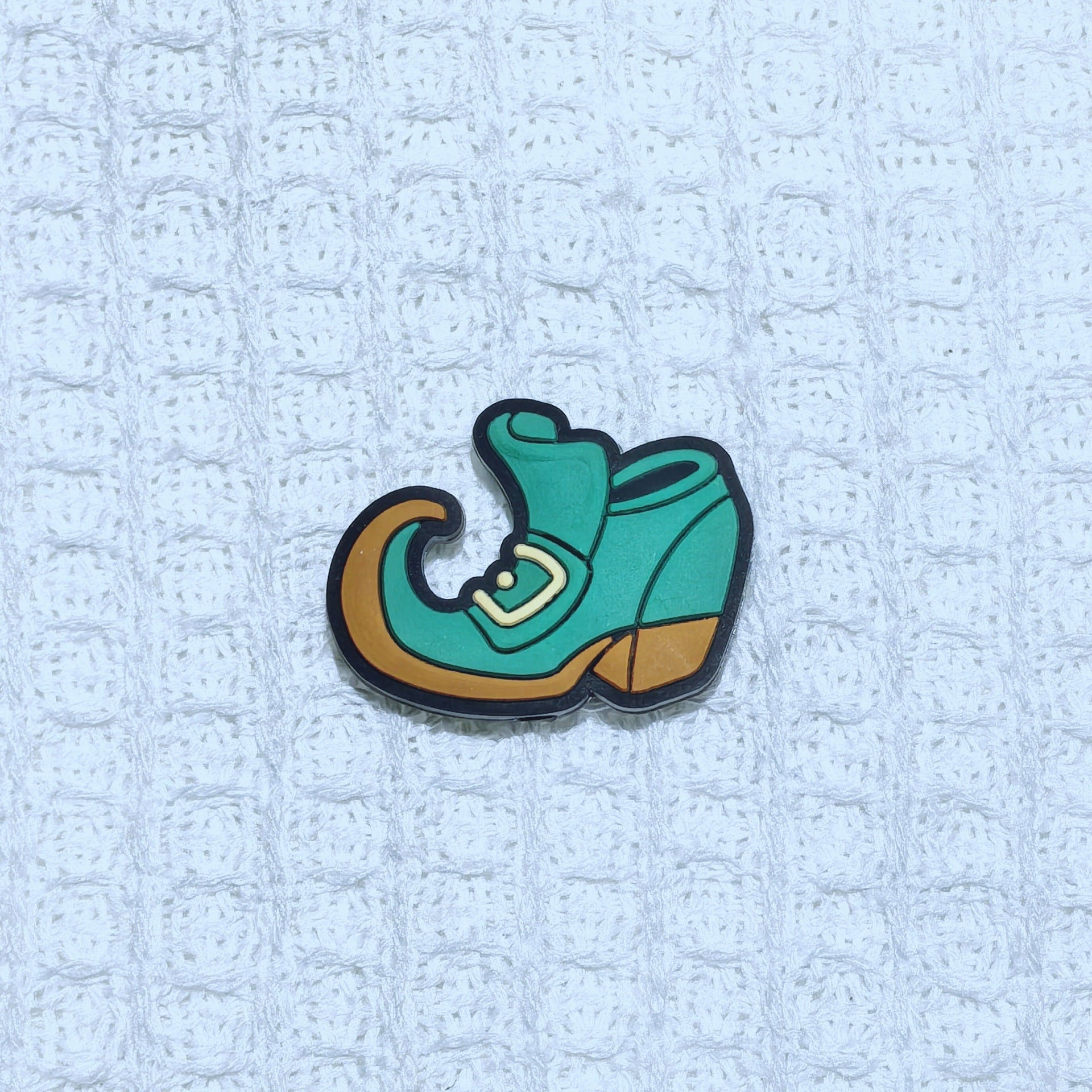 Wholesale Random 100pcs boots a variety of series silicone cartoon beads  Focal Beads