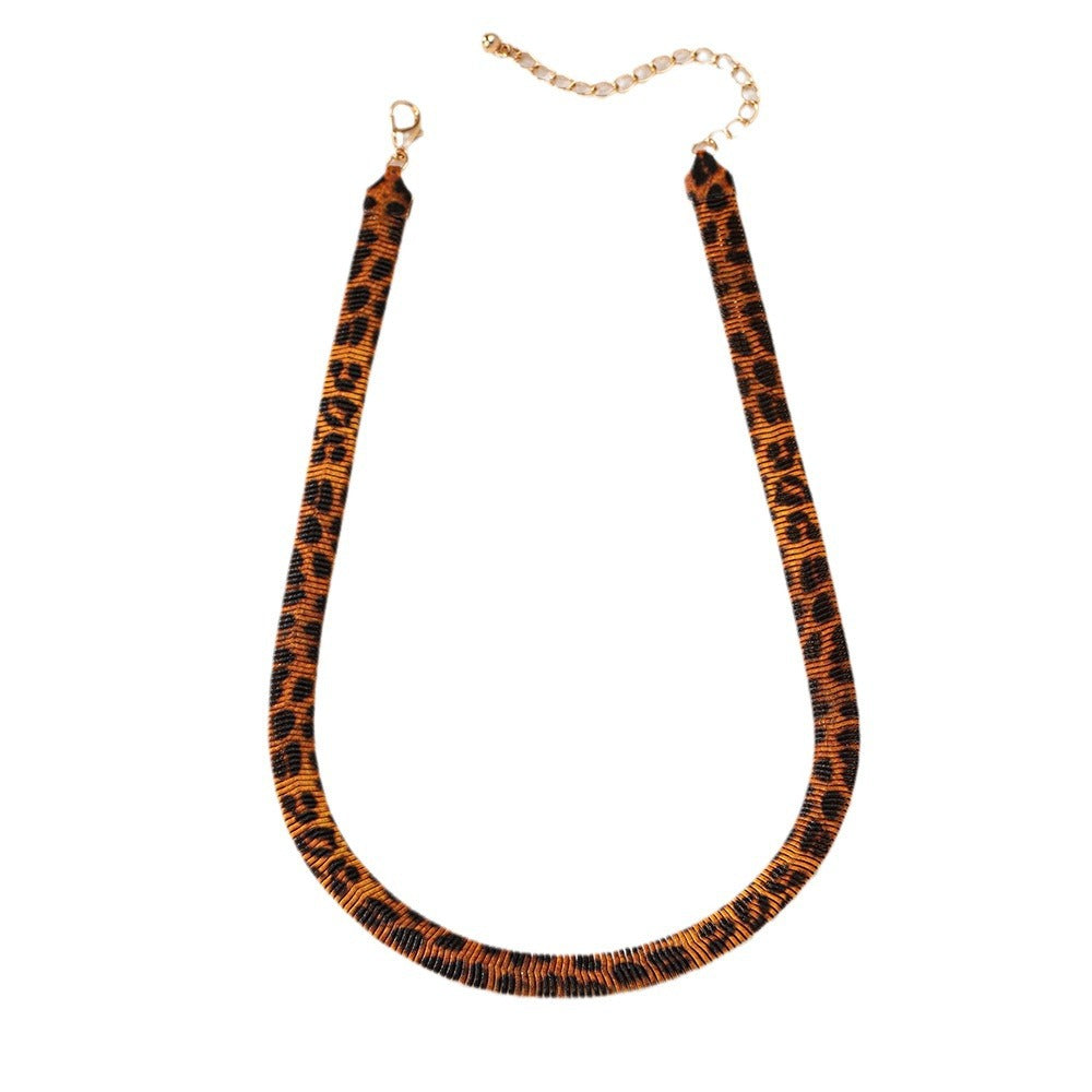 Wholesale Leopard Print Retro Fashion Necklace Alloy Jewelry Accessory Everyday Gift