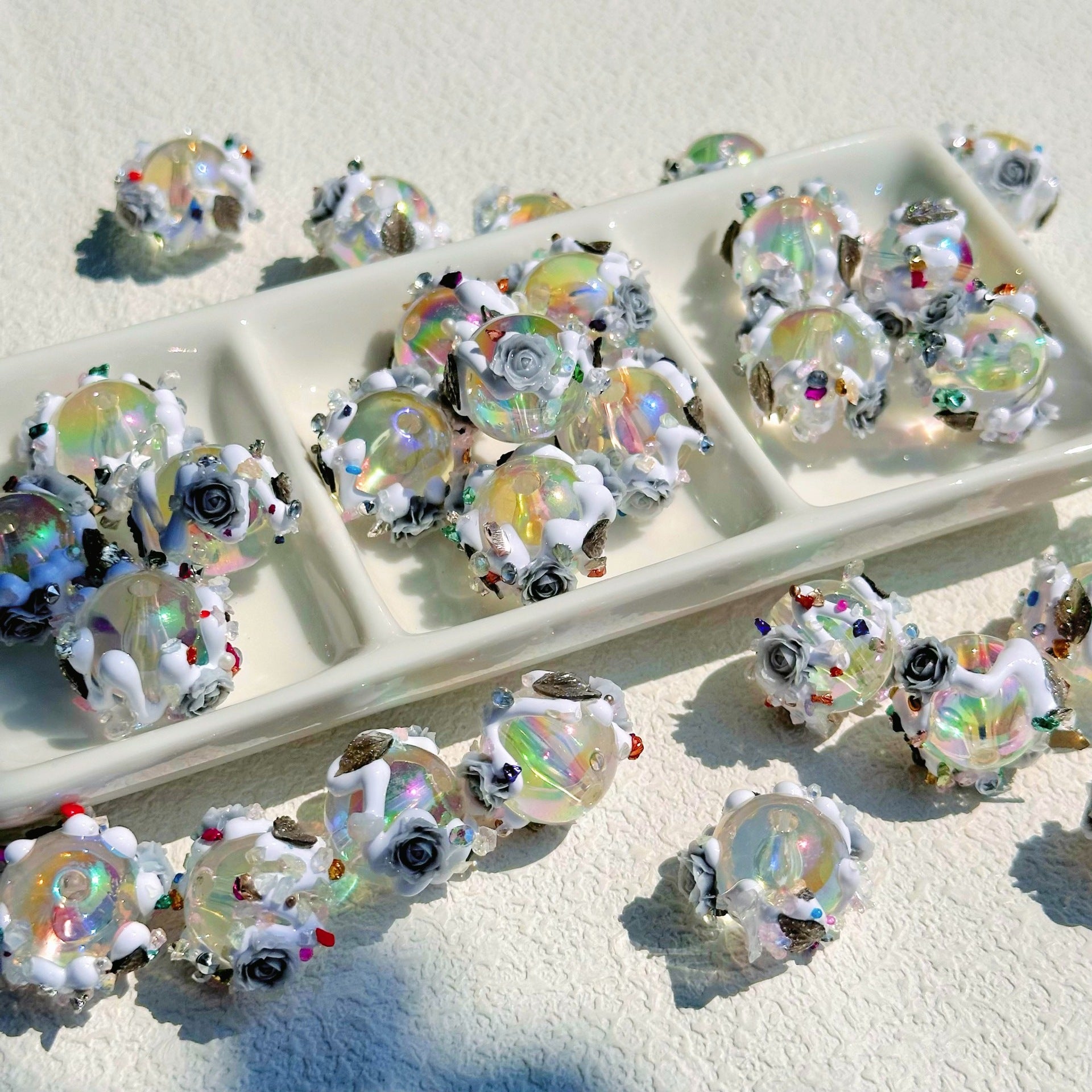 Wholesale 10pcs 3mm Diameter Diamond Girl Flower Series Hand-painted Beads