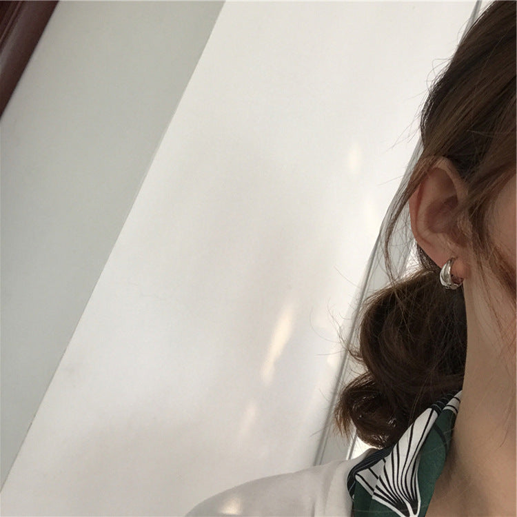 Wholesale water drop hoop light luxury high-end new plain hoop unique earrings