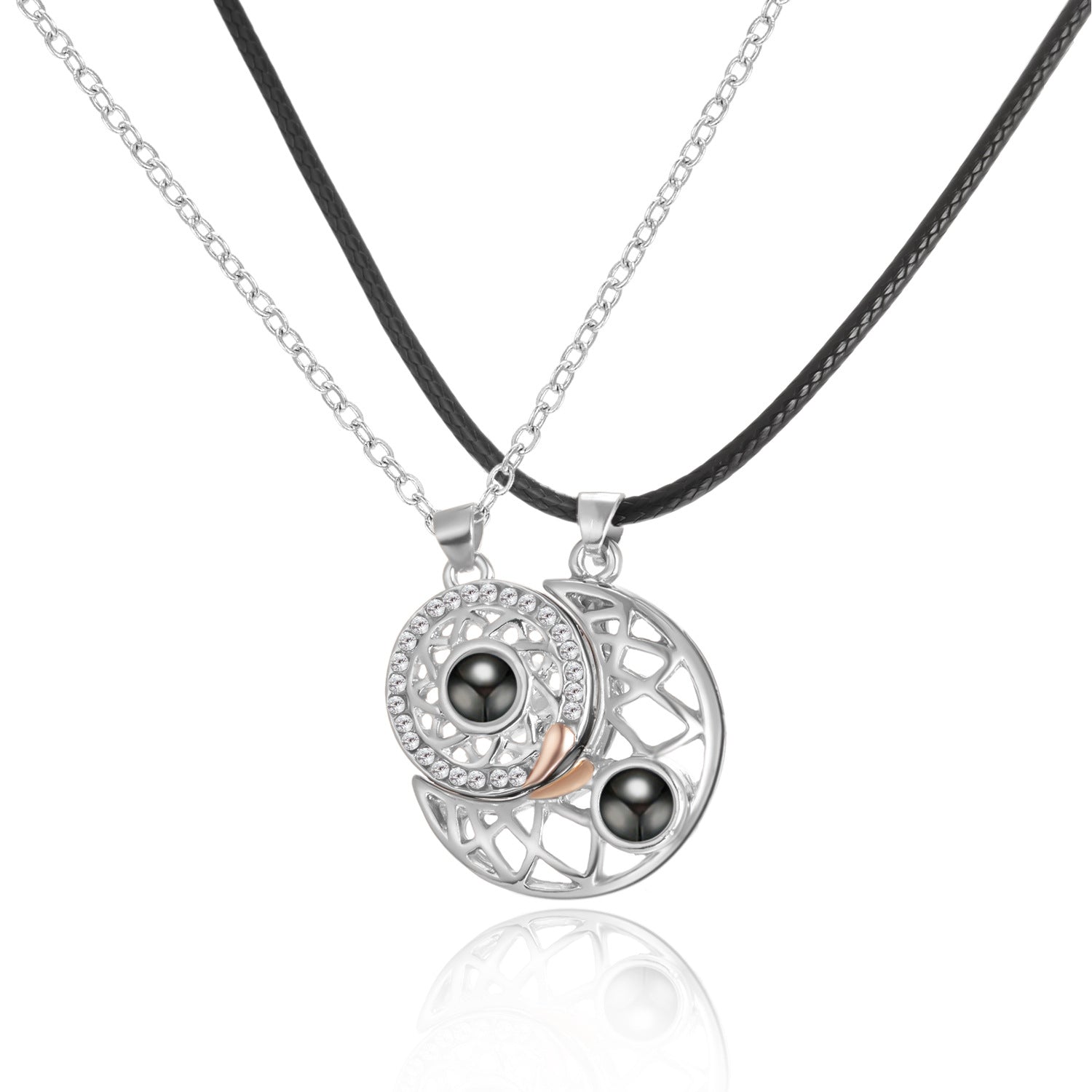Wholesale Couple Magnetic Love Splicing Sun Moon Projection Necklace