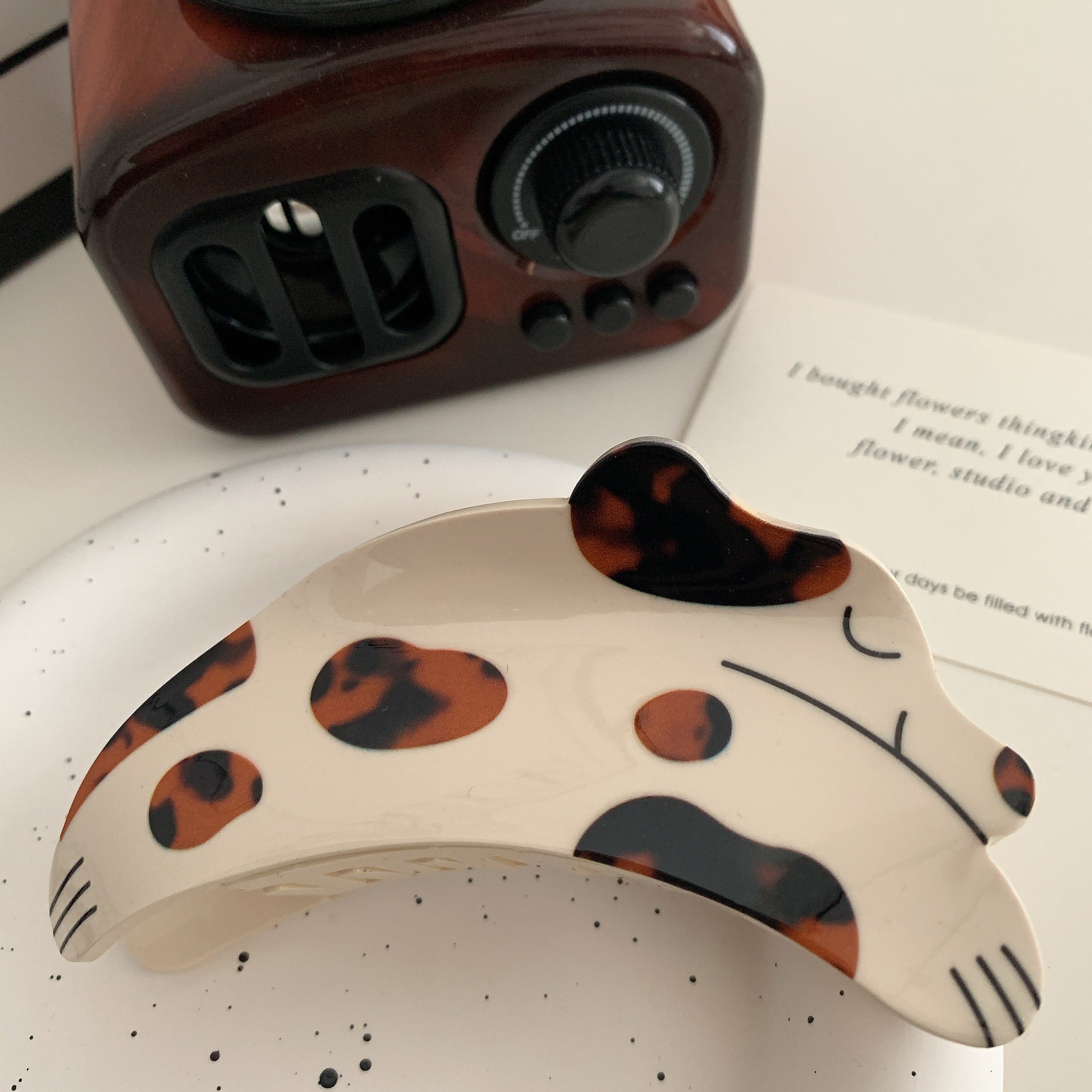 Wholesale Cute Cartoon Spotted Dog Acrylic Grip