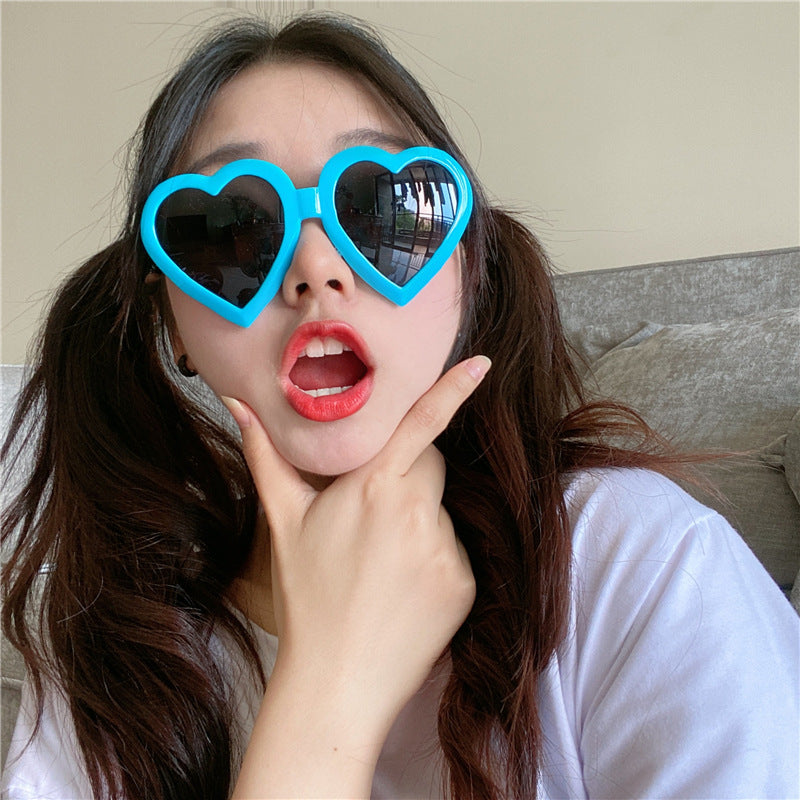 Wholesale Harajuku Love Beach Resort with Large Frame Peach Heart Beach Glasses