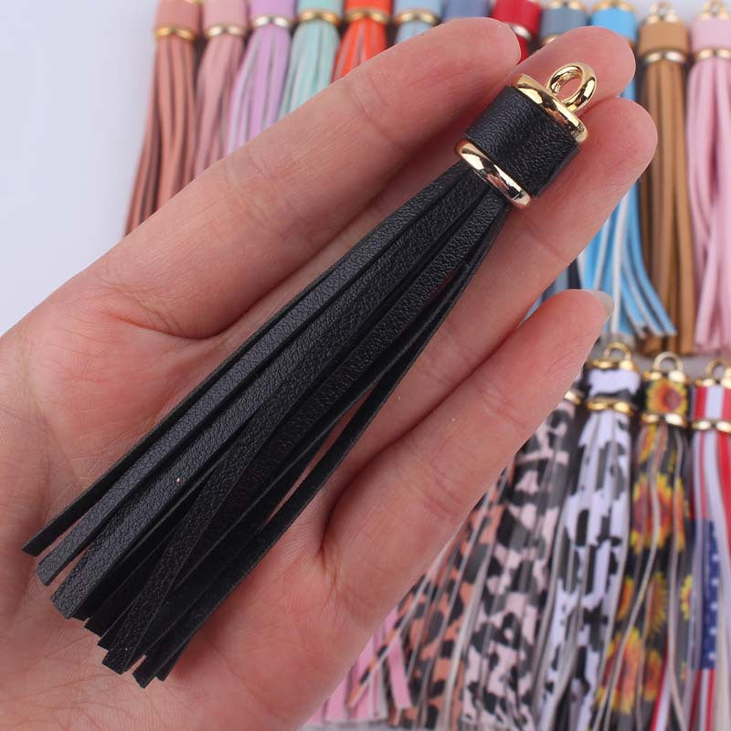 Wholesale Leather Tassel Edging Long Pendant Gold Hanging Clock Keychain Accessories