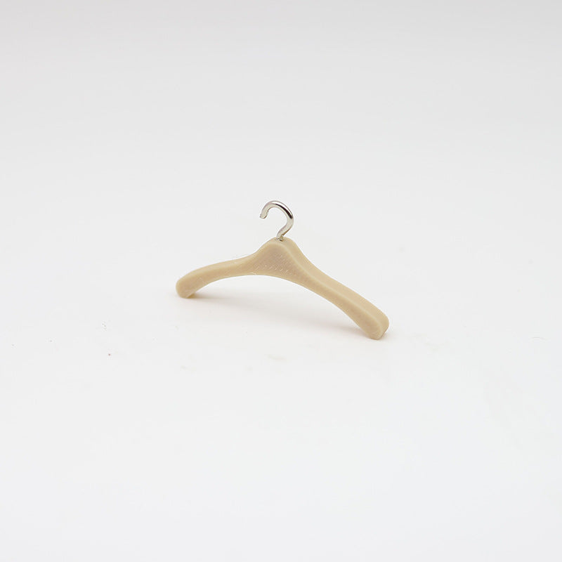 Wholesale 5pcs Mini children' s clothing rack Doll Accessories